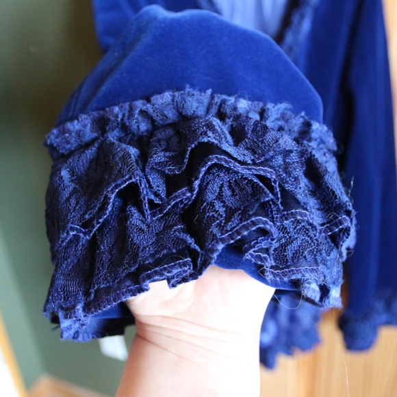 Beautiful blue military dress jacket with lace and tails! Size 14 - Picture 3 of 8